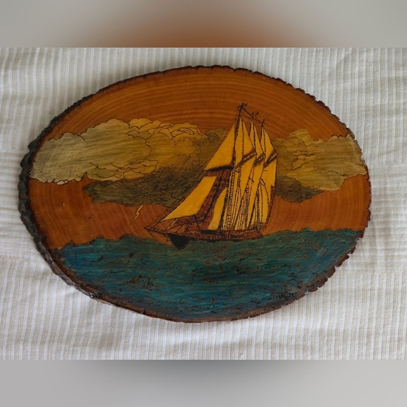 Vintage Handmade Nautical Wood Slice Etched Ship Art Wood Burning Ocean - Picture 1 of 10